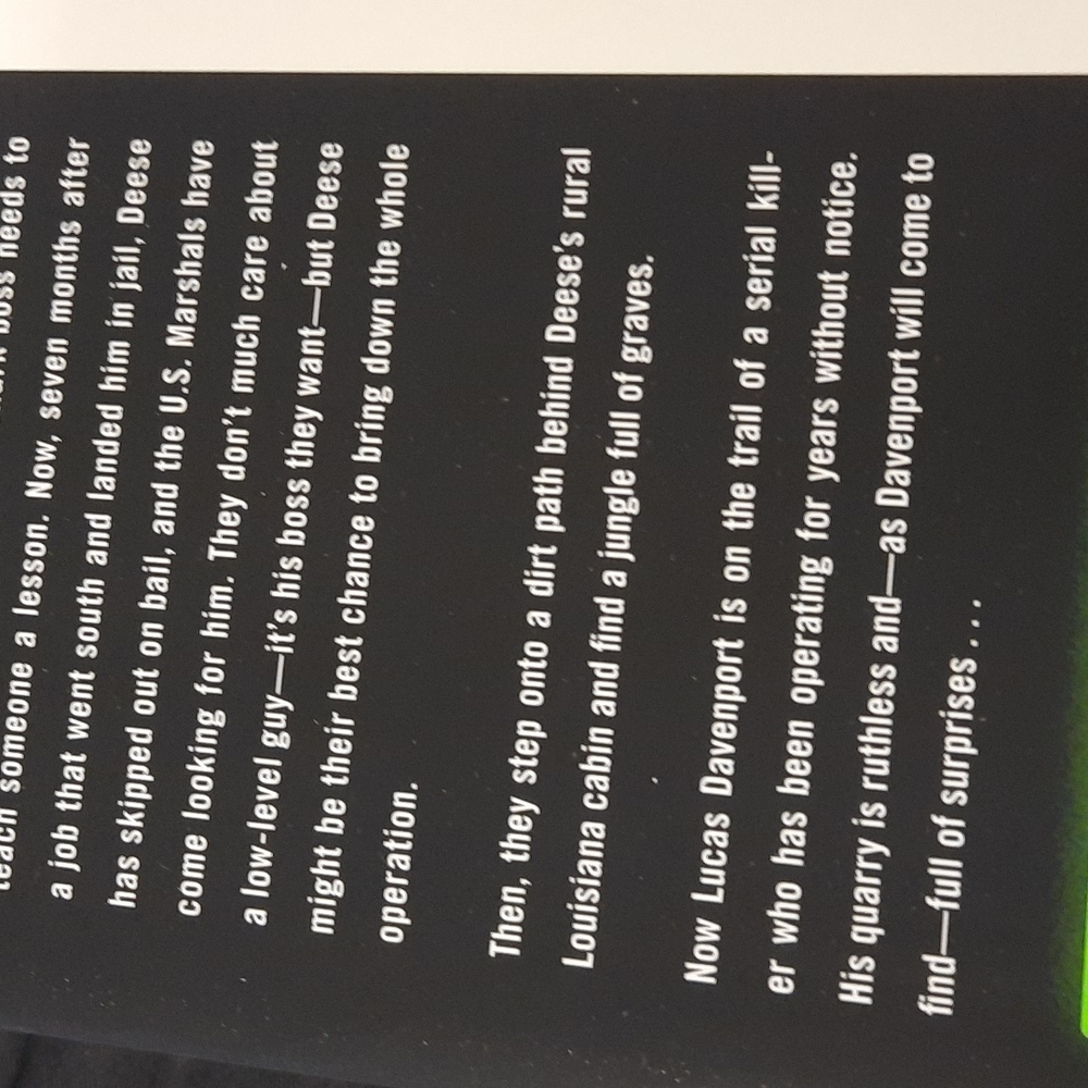 Neon prey by John Sandford New York times best seller - Picture 4 of 5